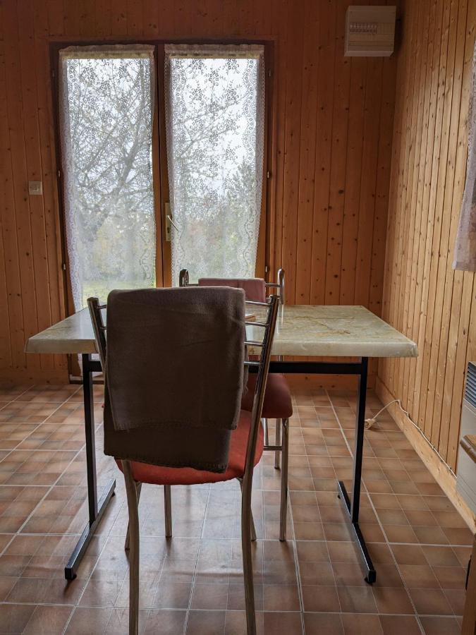 Au Petit Chalet D'Illiers Combray - Salle D'Eau Uniquement Exterior foto